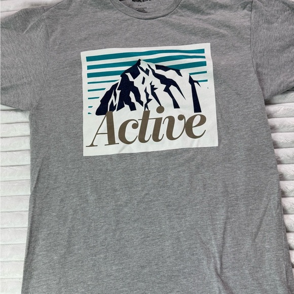 Active USA Gray Short Sleeve Tee with Mountain Design - Picture 2 of 11